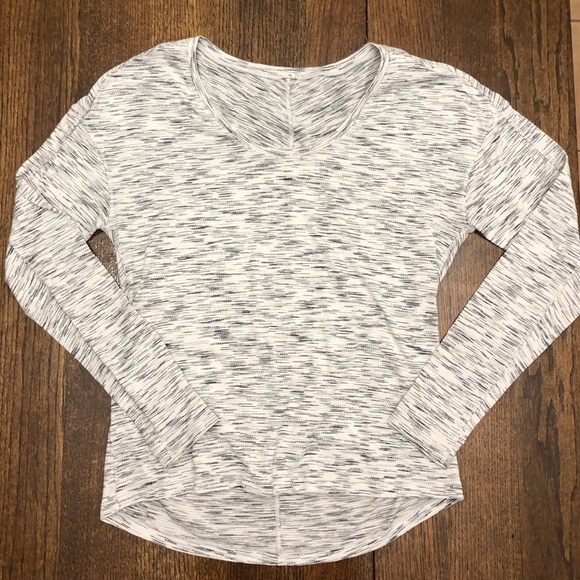 lululemon athletica Tops - 🍋 Lululemon Long sleeve crew